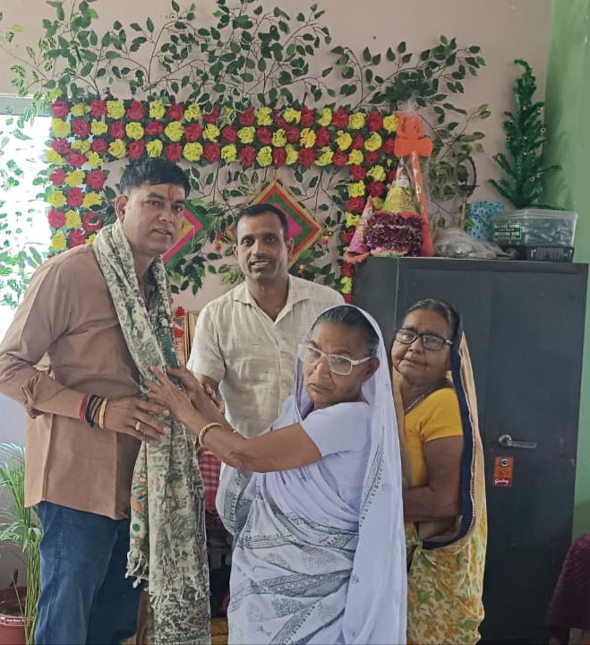 भागलपुर के सहारा वृद्धाश्रम में विधिक जागरूकता शिविर, 49 बुजुर्गों की स्वास्थ्य जांच